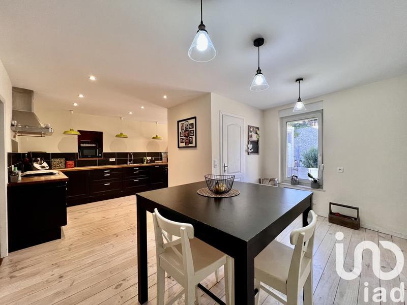 Maison - 169 m² - 6 pièces