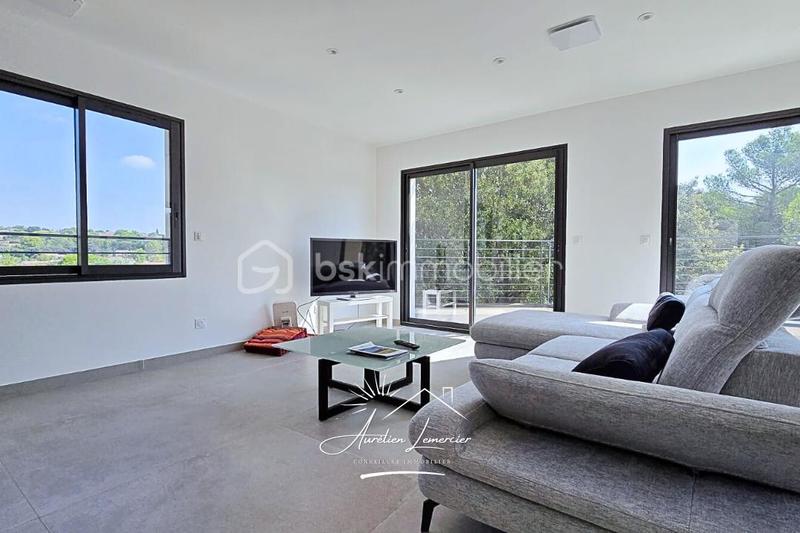 Villa - 147 m² - 5 pièces