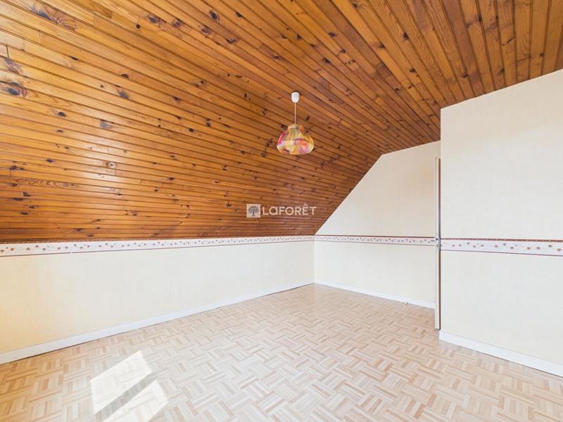 Maison - 126 m² - 7 pièces