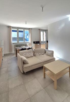 Appartement - 72 m² - 3 pièces