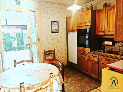 Maison - 92 m² - 5 pièces