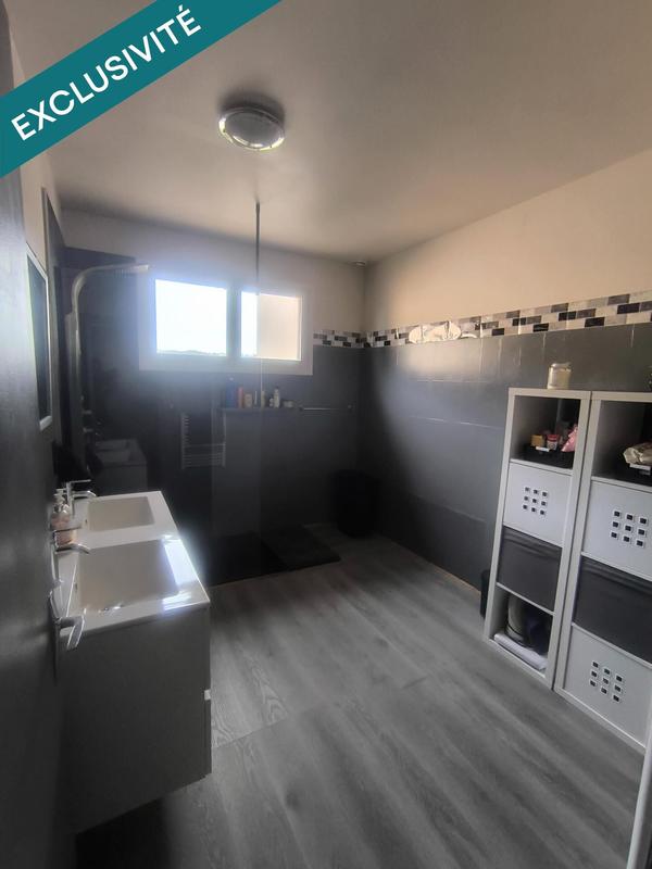 Maison - 104 m² - 4 pièces