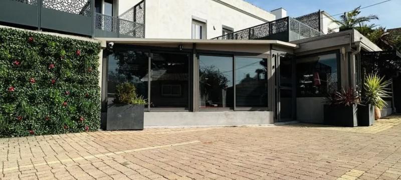 Fonds de commerce - 349 m²