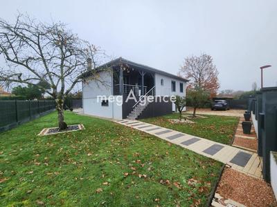 Maison - 180 m² - 5 pièces