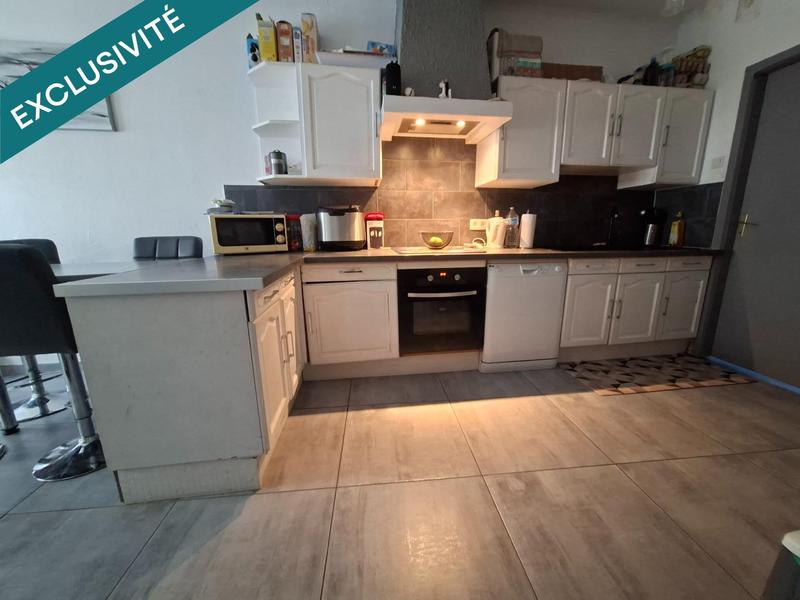 Maison - 211 m² - 8 pièces