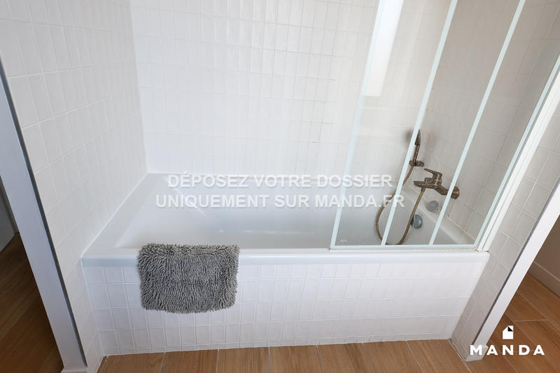 Appartement - 80 m² - 5 pièces