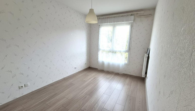 Appartement - 87 m² - 4 pièces