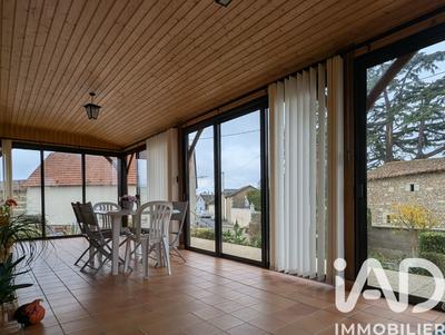 Maison - 92 m² - 5 pièces