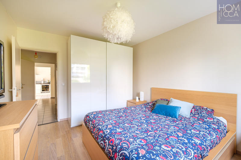 Appartement - 92 m² - 4 pièces