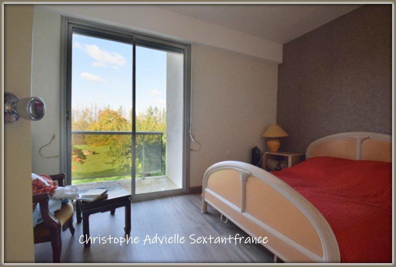 Maison d'architecte - 280 m² - 10 pièces