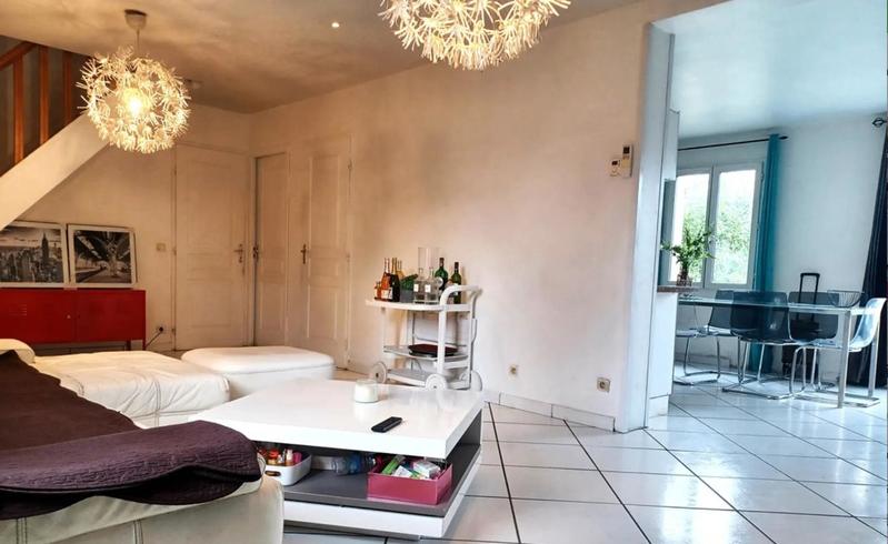 Maison - 106 m² - 5 pièces