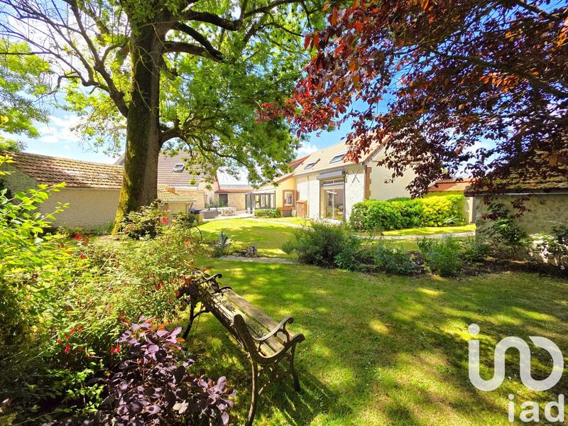 Maison - 139 m² - 6 pièces