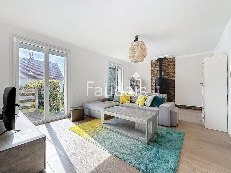 Maison - 191 m² - 6 pièces