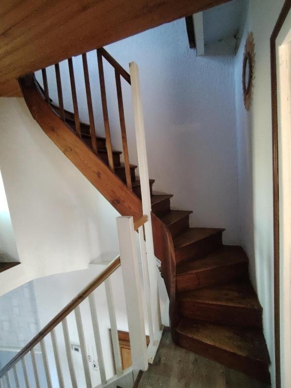 Maison - 225 m² - 10 pièces