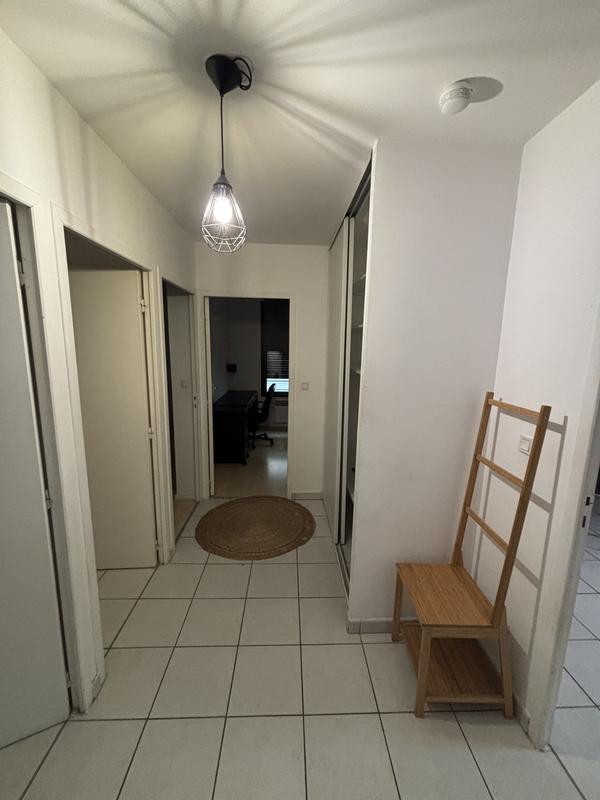 Appartement - 68 m² - 2 pièces