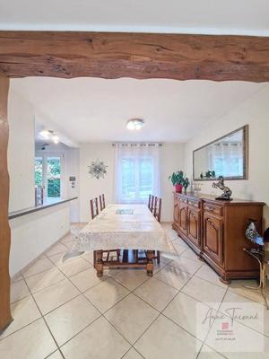 Maison - 105 m² - 5 pièces