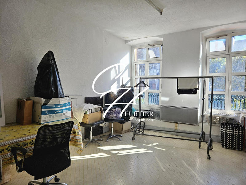 Fonds de commerce - 134 m²