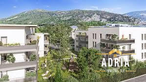 Appartement - 121 m² - 5 pièces