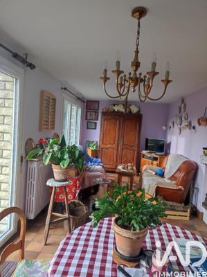 Maison - 94 m² - 5 pièces