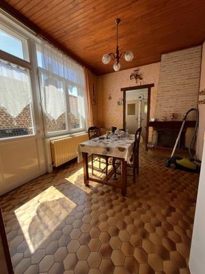 Maison - 107 m² - 6 pièces