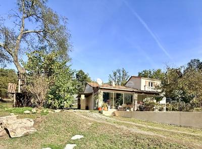 Maison - 141 m² - 7 pièces