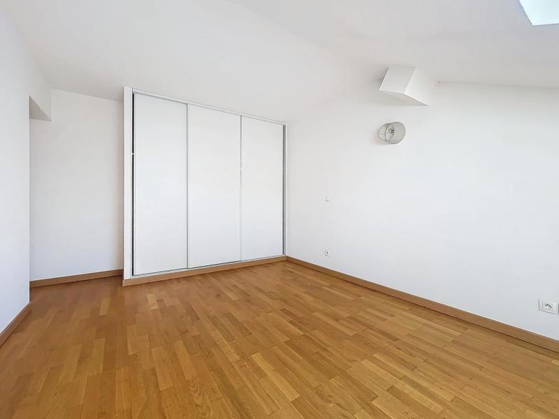 Duplex - 102 m² - 4 pièces