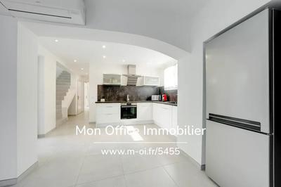 Appartement - 118 m² - 5 pièces