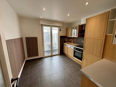 Appartement - 74 m² - 3 pièces