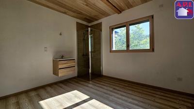 Maison - 145 m² - 7 pièces