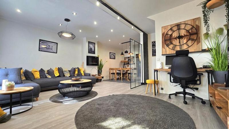 Maison - 188 m² - 7 pièces