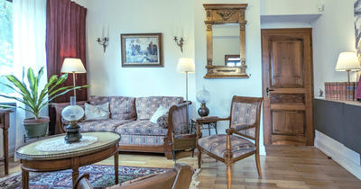 Maison chambre d'hôtes - 200 m² - 7 pièces