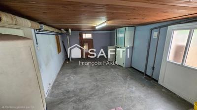 Maison - 136 m² - 8 pièces