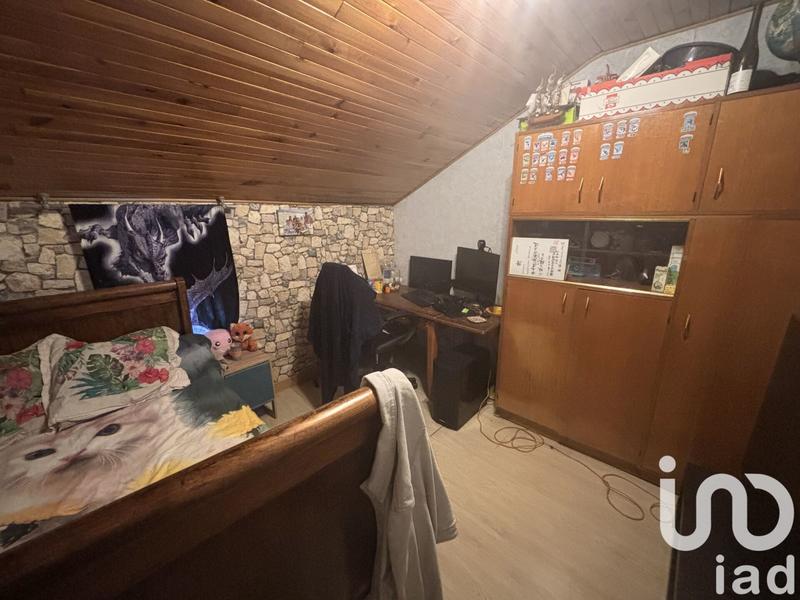 Maison - 198 m² - 10 pièces