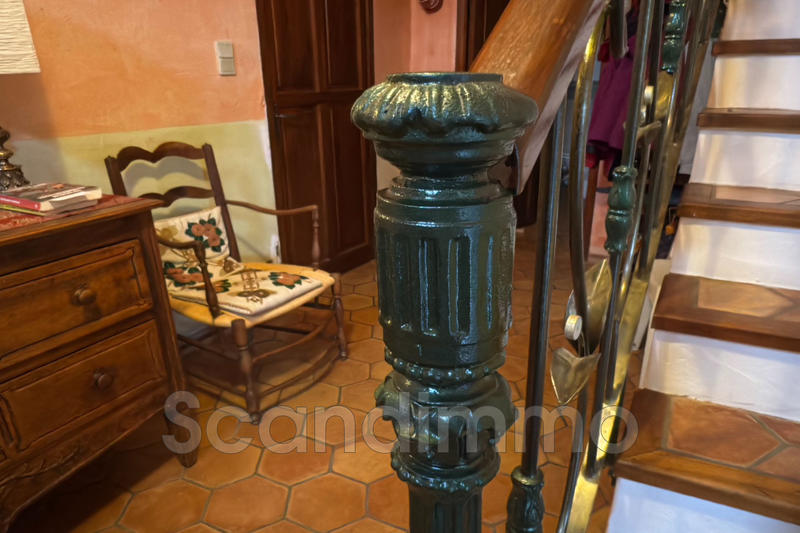 Maison - 199 m² - 5 pièces