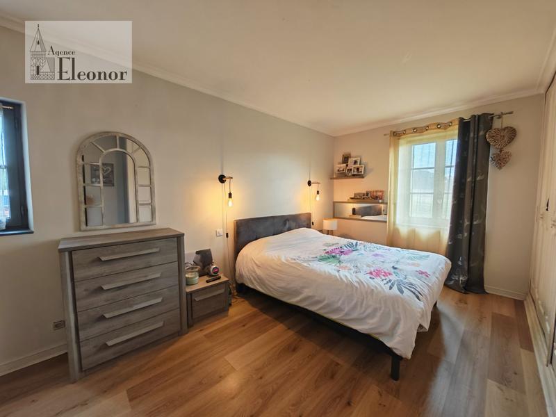 Maison ancienne - 231 m² - 10 pièces