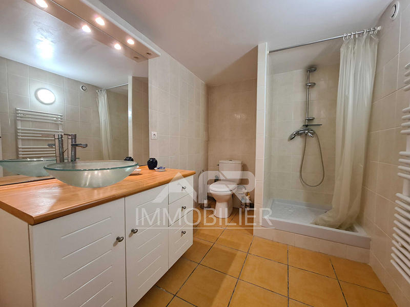 Maison - 177 m² - 6 pièces