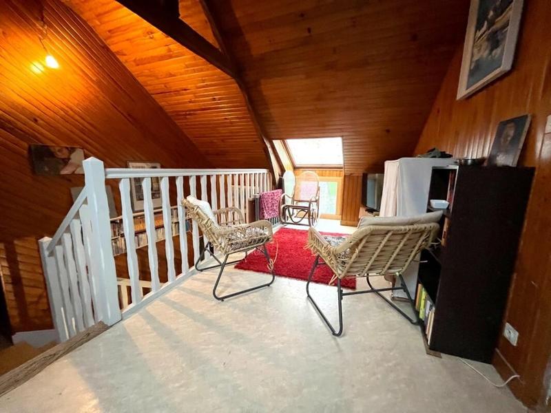 Maison - 174 m² - 6 pièces