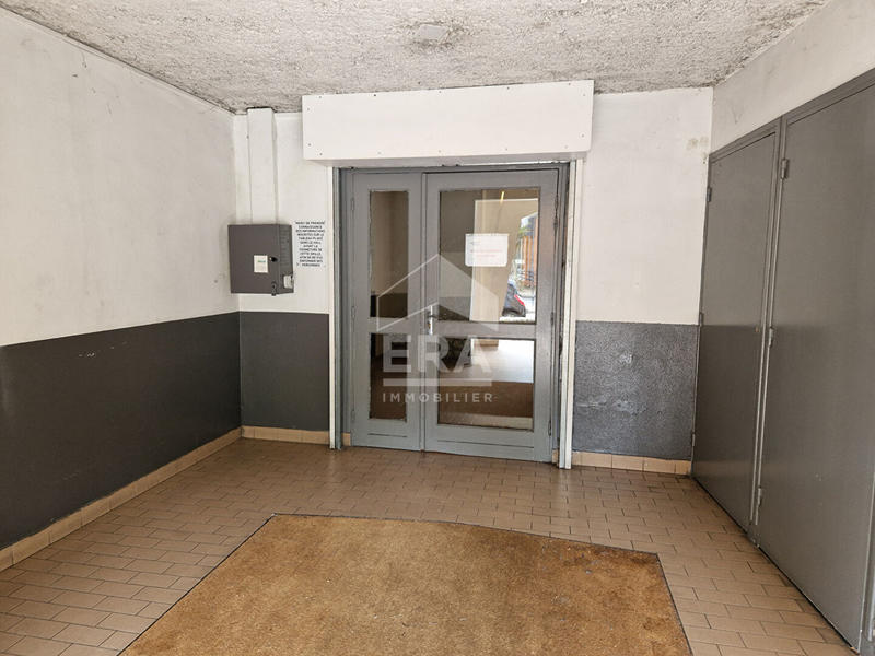 Local d'activité / Entrepôt - 513 m²