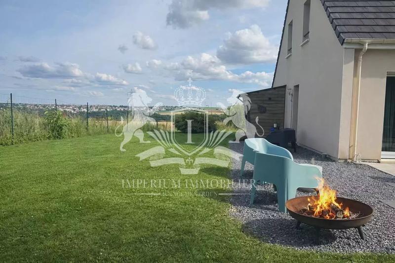 Maison - 112 m² - 8 pièces