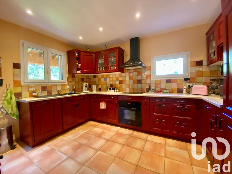 Maison - 183 m² - 5 pièces