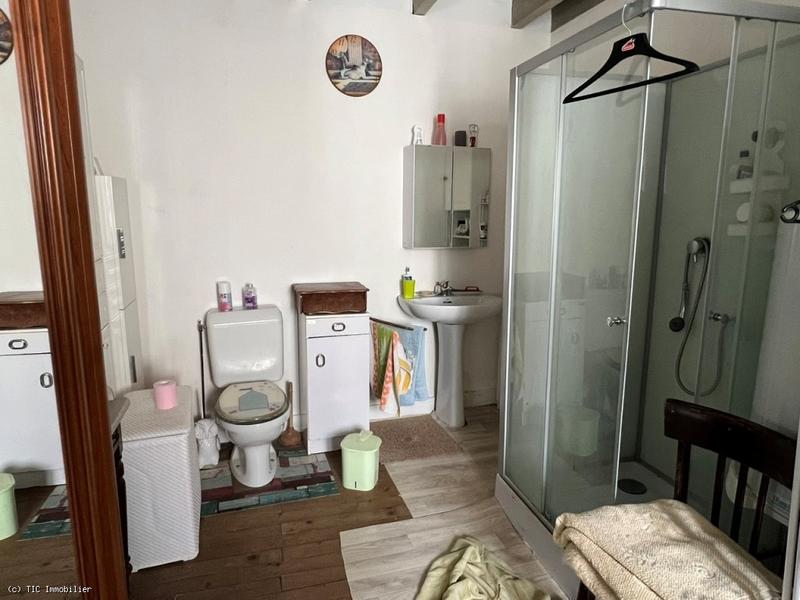 Maison en pierre - 56 m² - 2 pièces