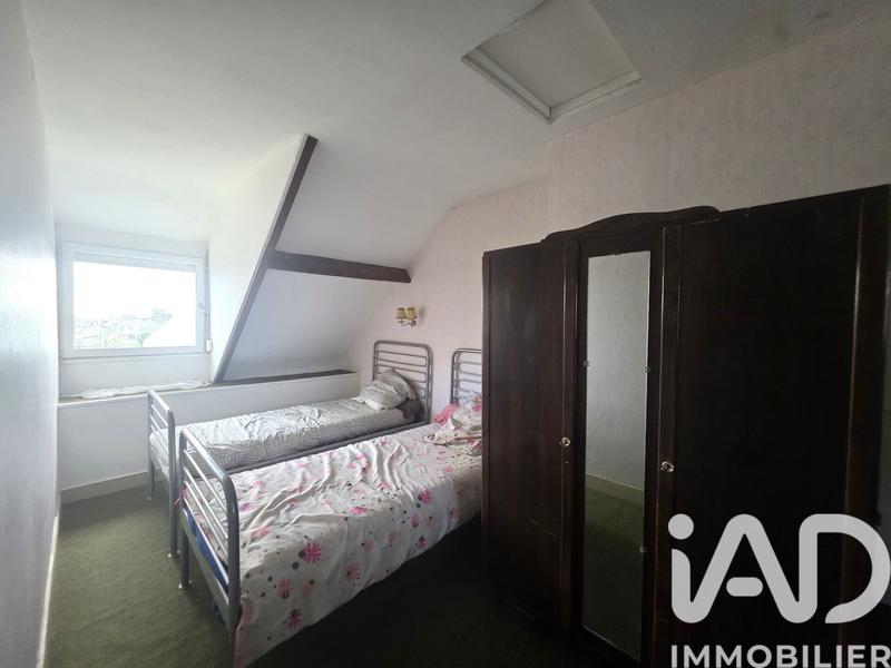 Maison - 92 m² - 5 pièces