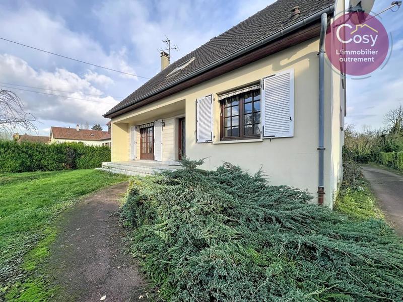 Pavillon - 137 m² - 7 pièces