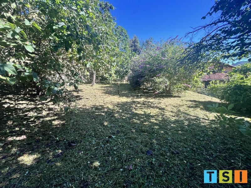 Grange - 240 m² - 2 pièces