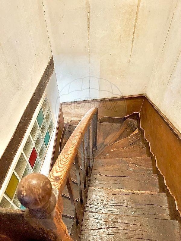 Maison - 165 m² - 6 pièces