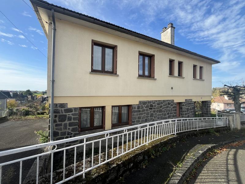 Maison - 118 m² - 6 pièces