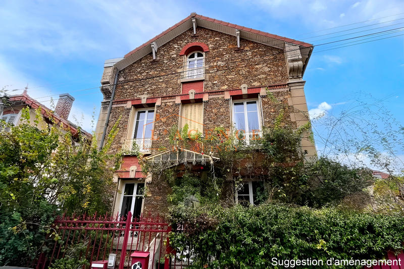 Maison - 150 m² - 9 pièces