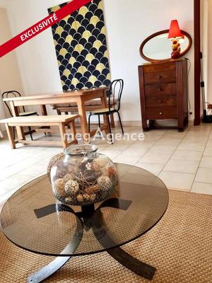 Appartement - 64 m² - 3 pièces