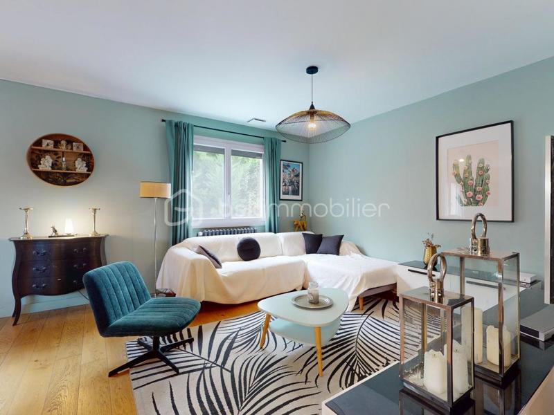 Maison - 170 m² - 6 pièces