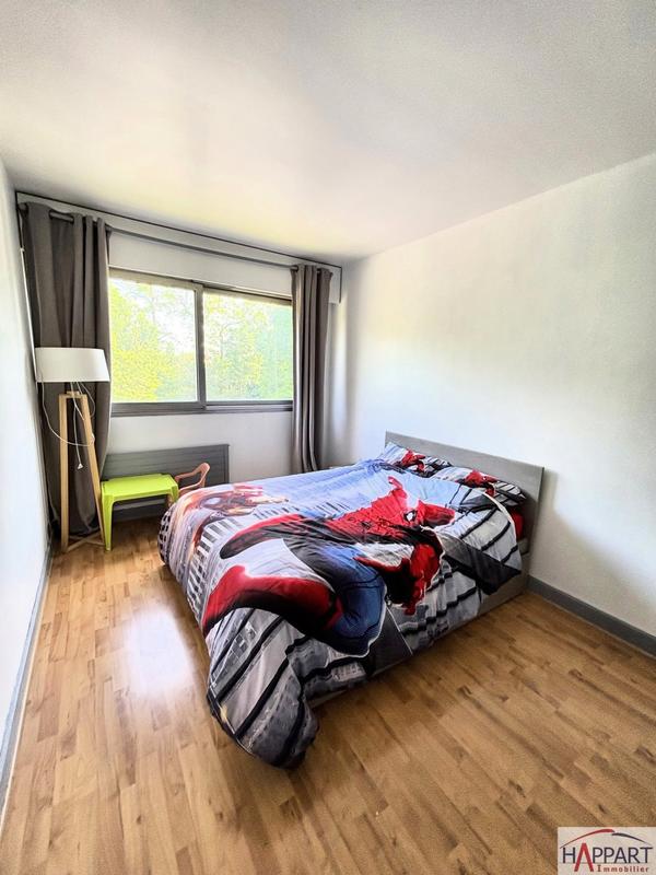 Appartement - 93 m² - 4 pièces